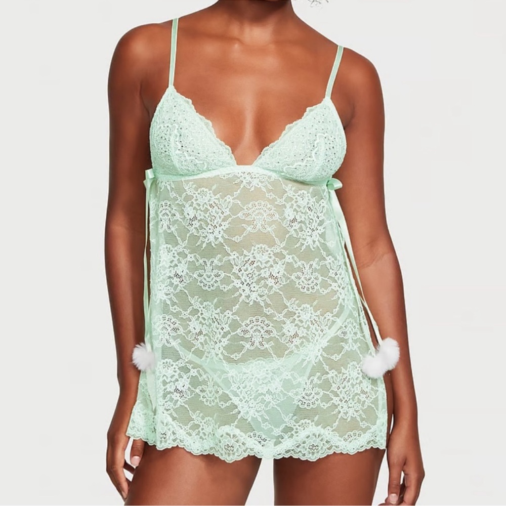 VICTORIAS SECRET Fly Away Lace Babydoll Lingerie Mint Green Fur Poms medium NWT